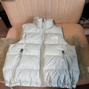 NWOT The North Face Hydrenalite Puffer Vest Muted Pine